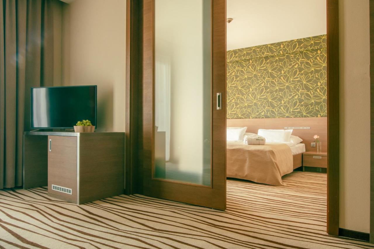 Hotel Ponteo - Activity Park Bratislava Dış mekan fotoğraf