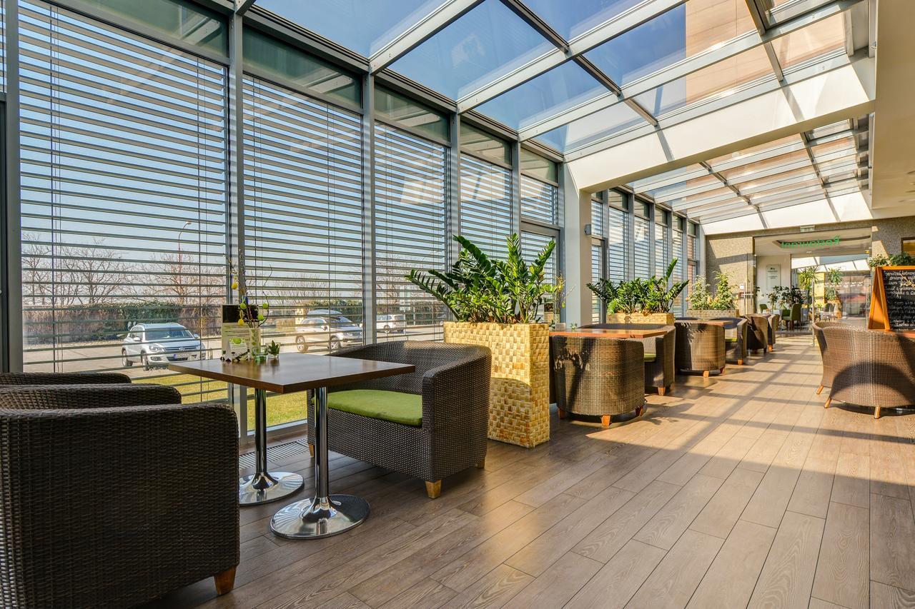 Hotel Ponteo - Activity Park Bratislava Dış mekan fotoğraf